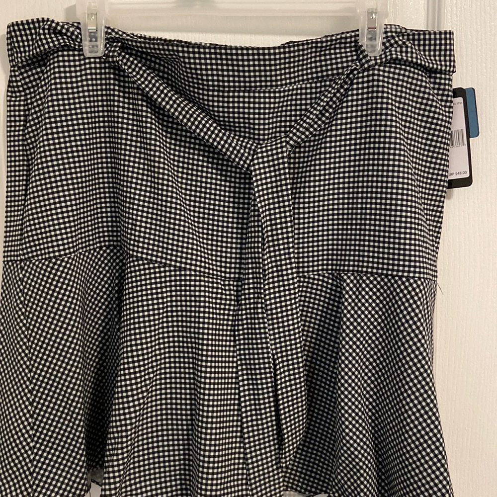 Super cute NWT soho apparel skort!
